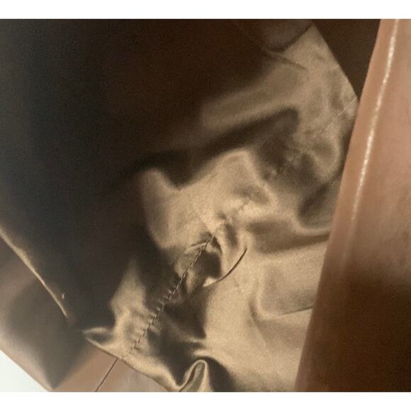 Guess Rosalba Faux Leather Mini Skirt Lined, Medium, New with Tags - Picture 5 of 6